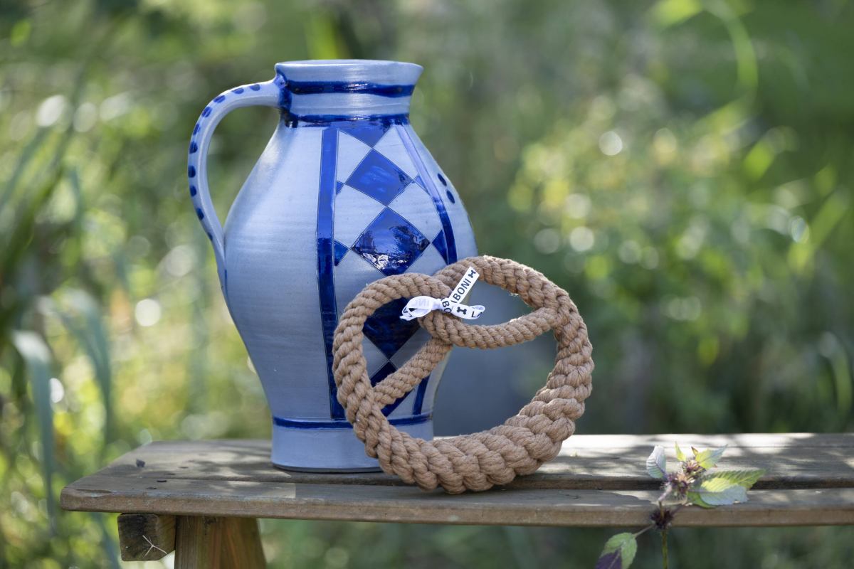 LABONI - Hundespielzeug - Britta Brezel