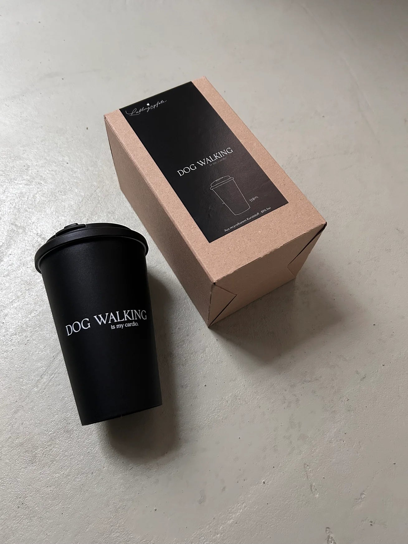 Lieblingspfote - To-Go Becher "DOG WALKING" (350ml) (Kopie)