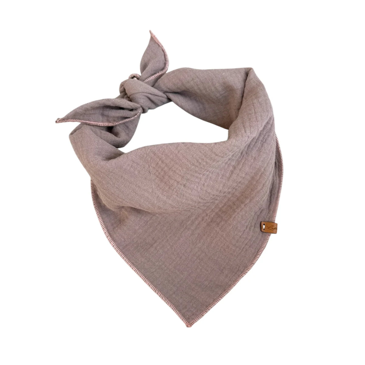 Handgefertigtes Bio-Musselin Halstuch für Hunde in der Farbe Misty Altrosa Mauve von Lottes Fellfreunde.