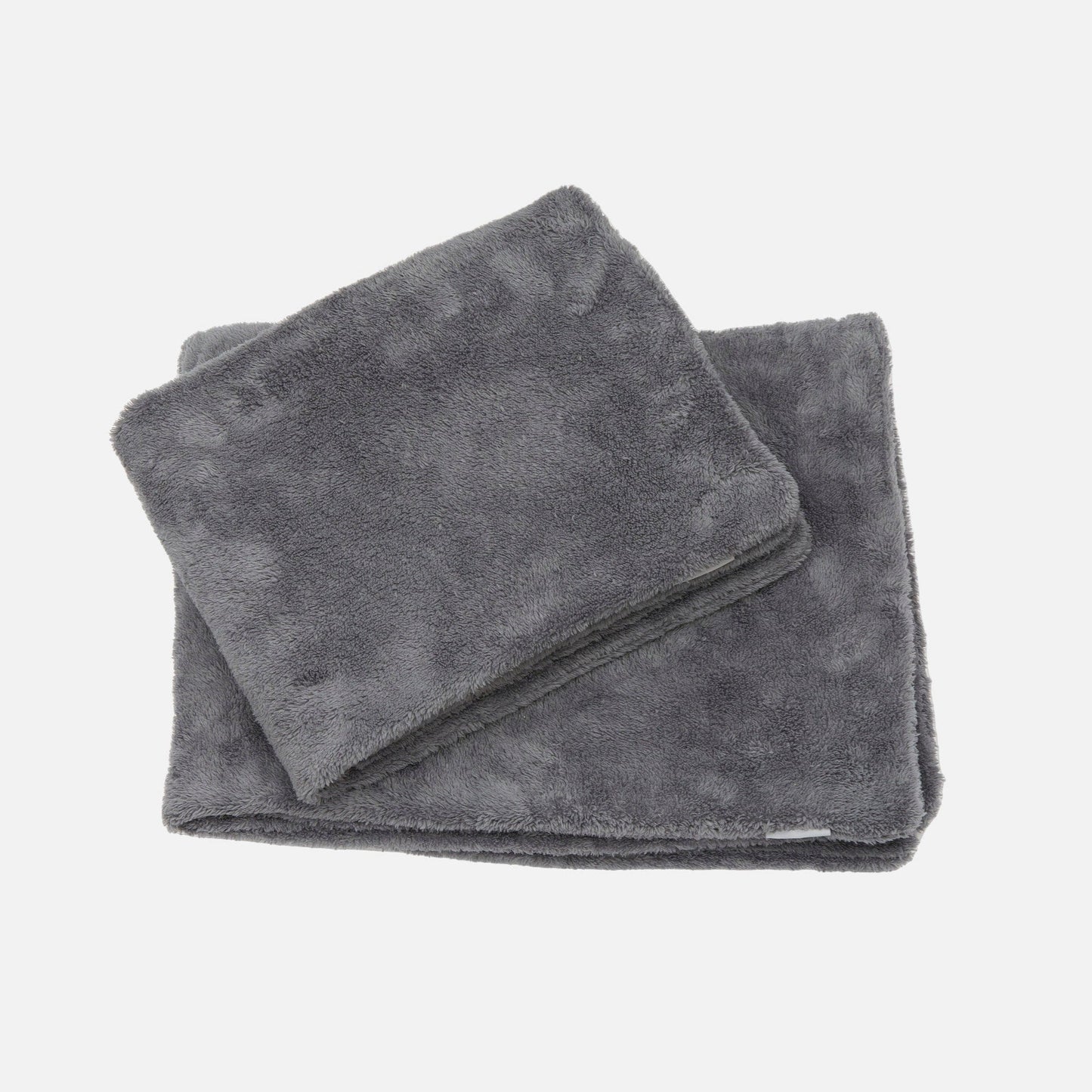 Extra weiche, dunkelgraue Plüsch-Hundedecke Fluffy von William Walker bei Lottes Fellfreunde.